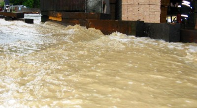 Zahlreiche Überflutungen nach Unwetter