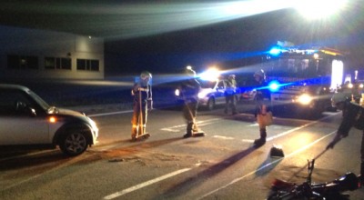 Aufräumarbeiten nach Verkehrsunfall 