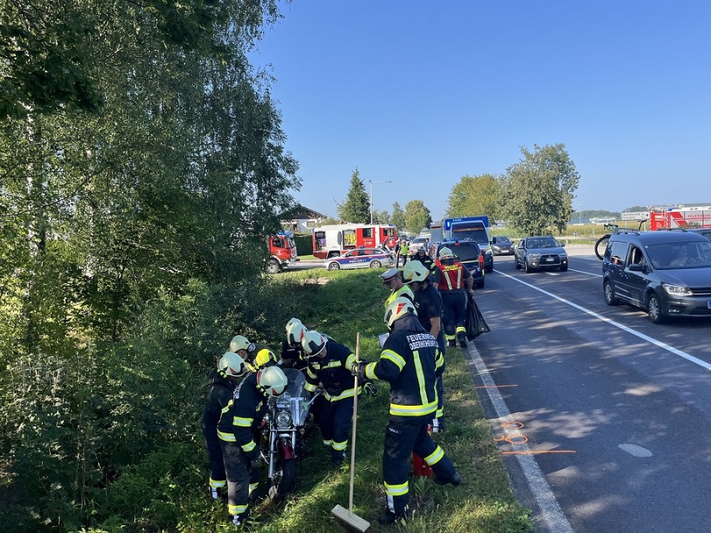 Brand Zweirad im Freien