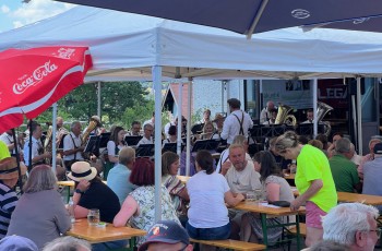 Frühschoppen der Feuerwehr Schörfling