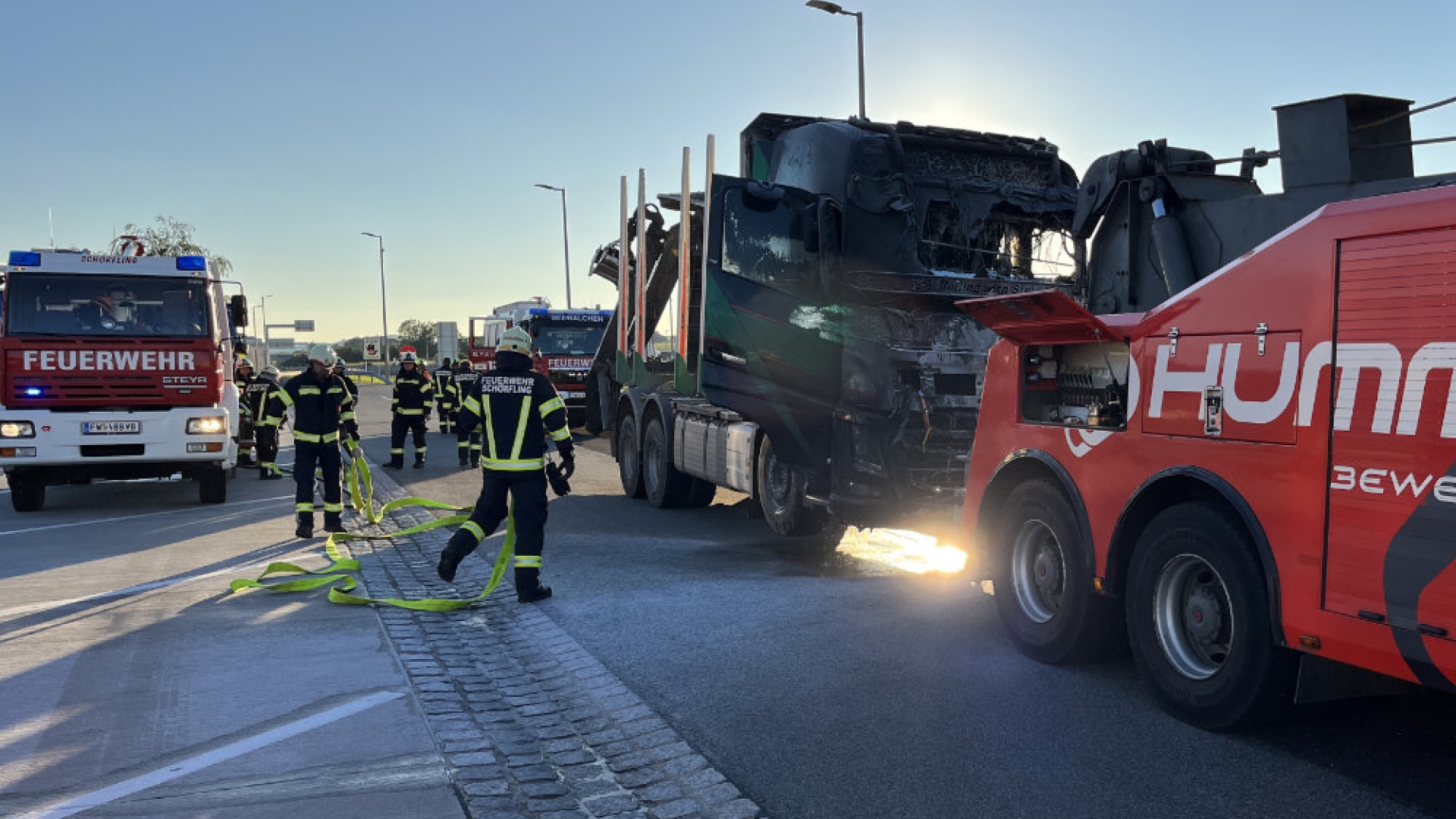 Folgeeinsatz Lkw-Brand