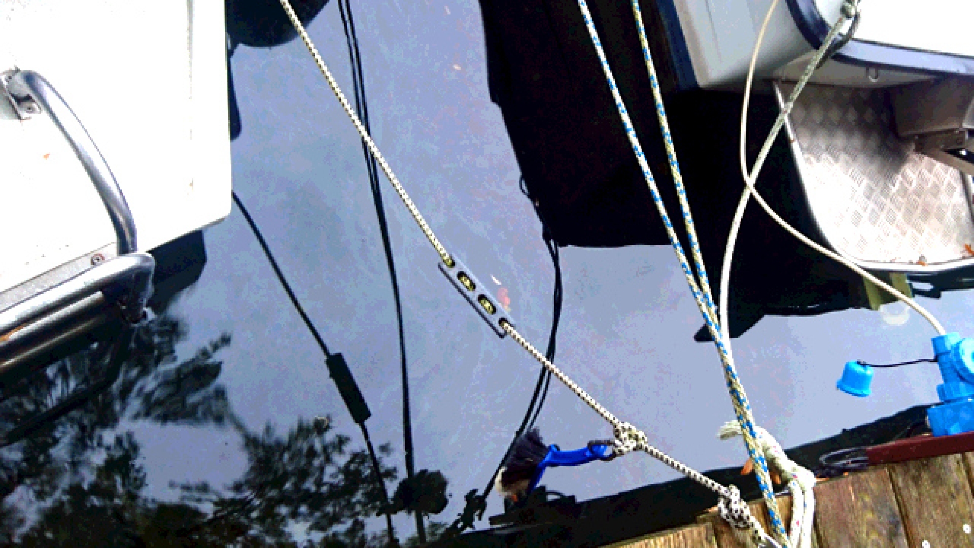 Öleinsatz in der Marina