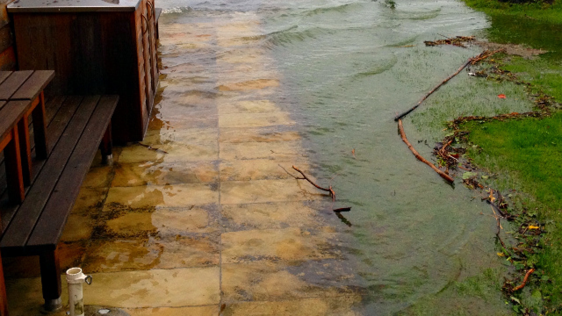 Überflutung Seestrasse