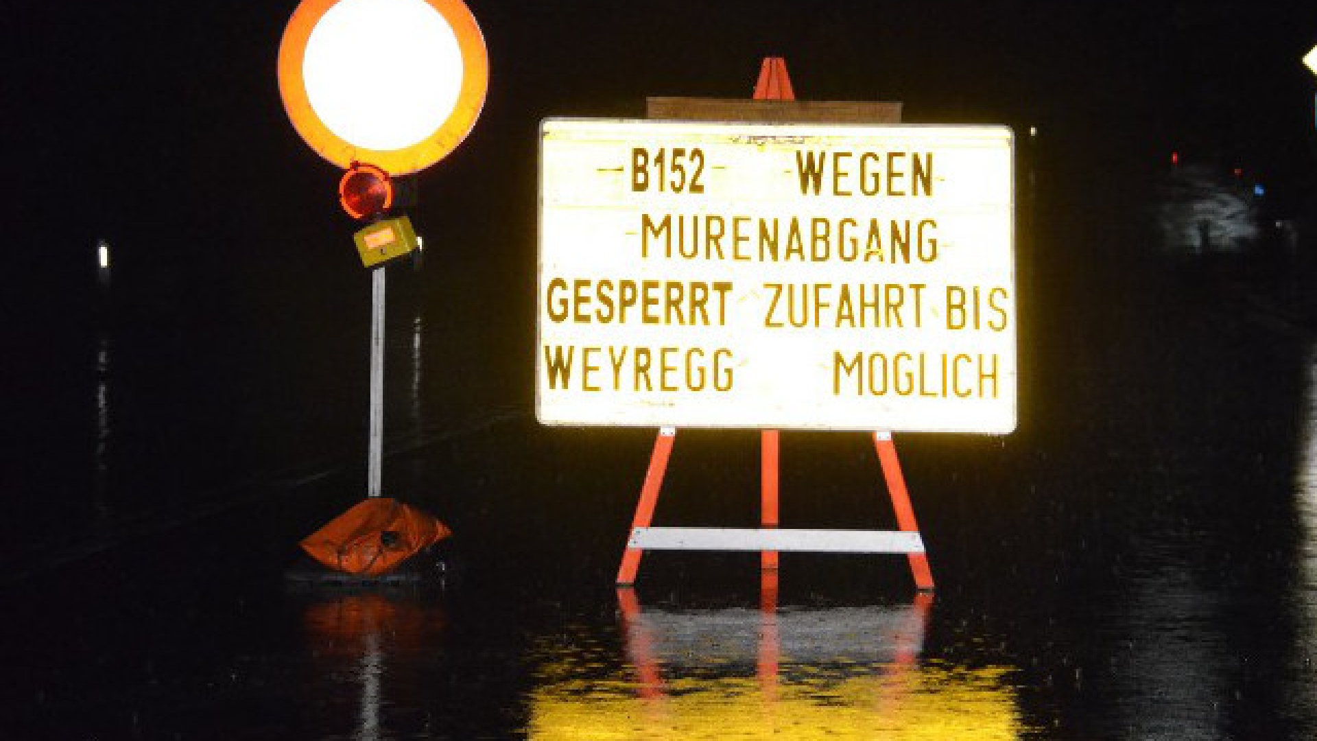 Überflutung nach heftigem Unwetter