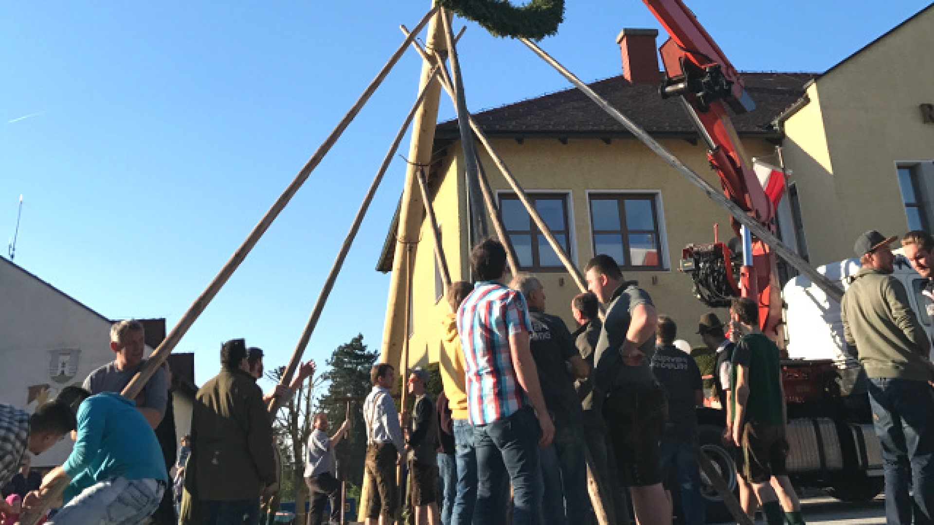 Maibaum aufstellen 2017