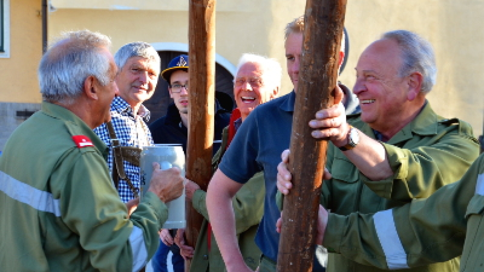 Maibaum aufstellen 2015