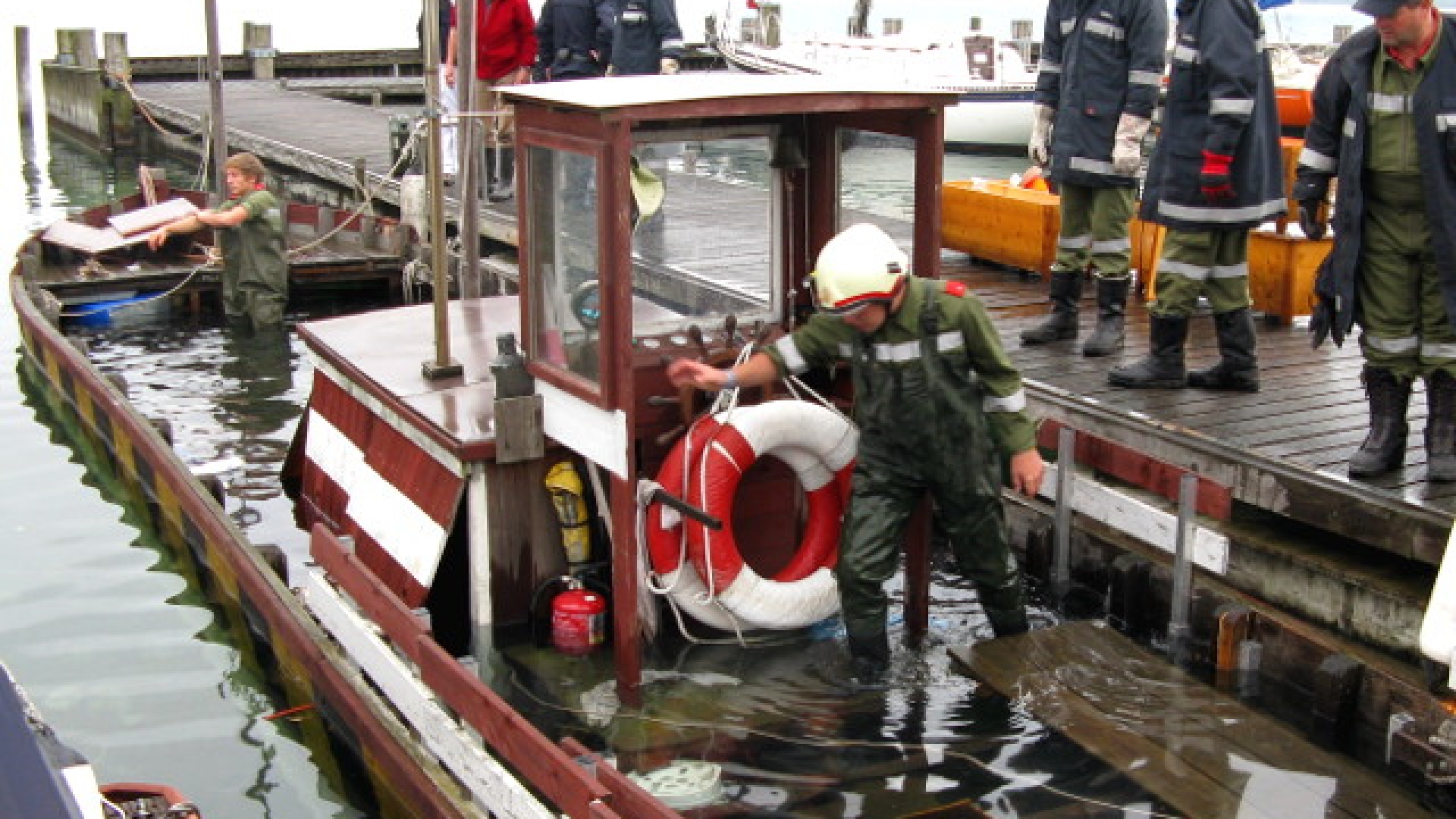 Ölaustritt nach Bootsuntergang