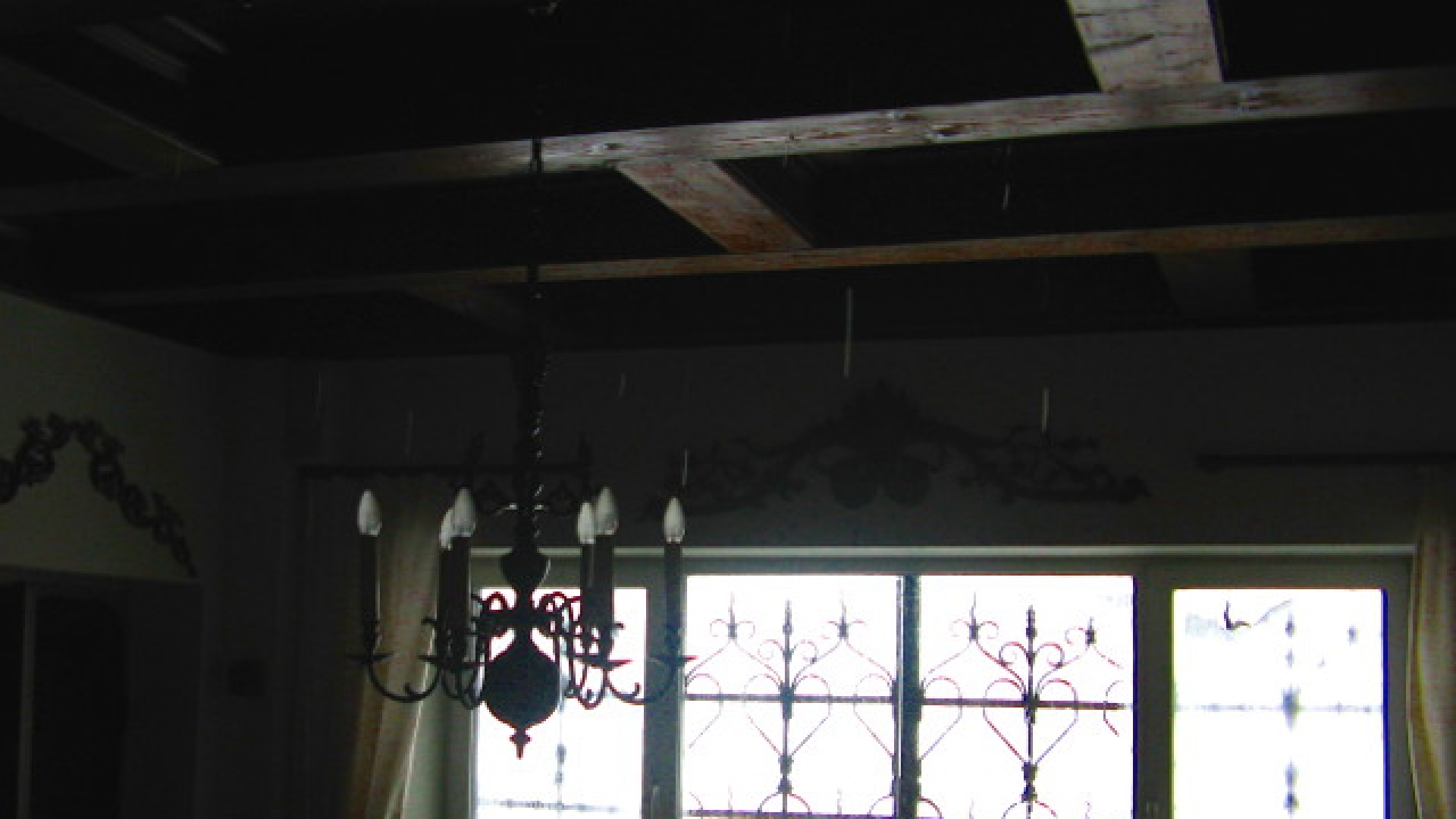 Wasserschaden nach Rohrbruch